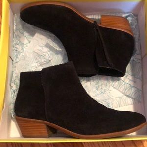 Jack roger booties
